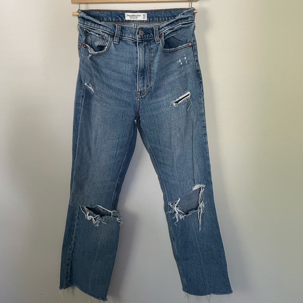 Abercrombie The Ankle Straight Jeans